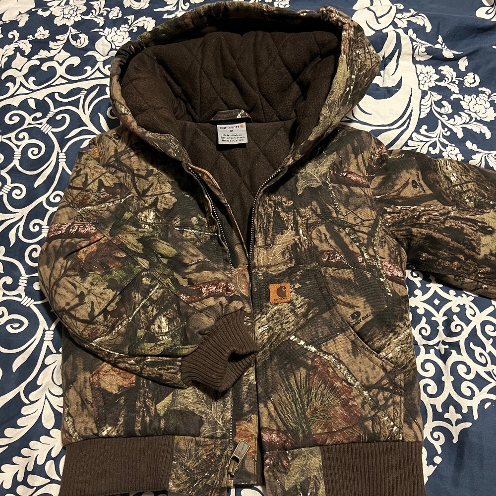 Carhartt camo jacket